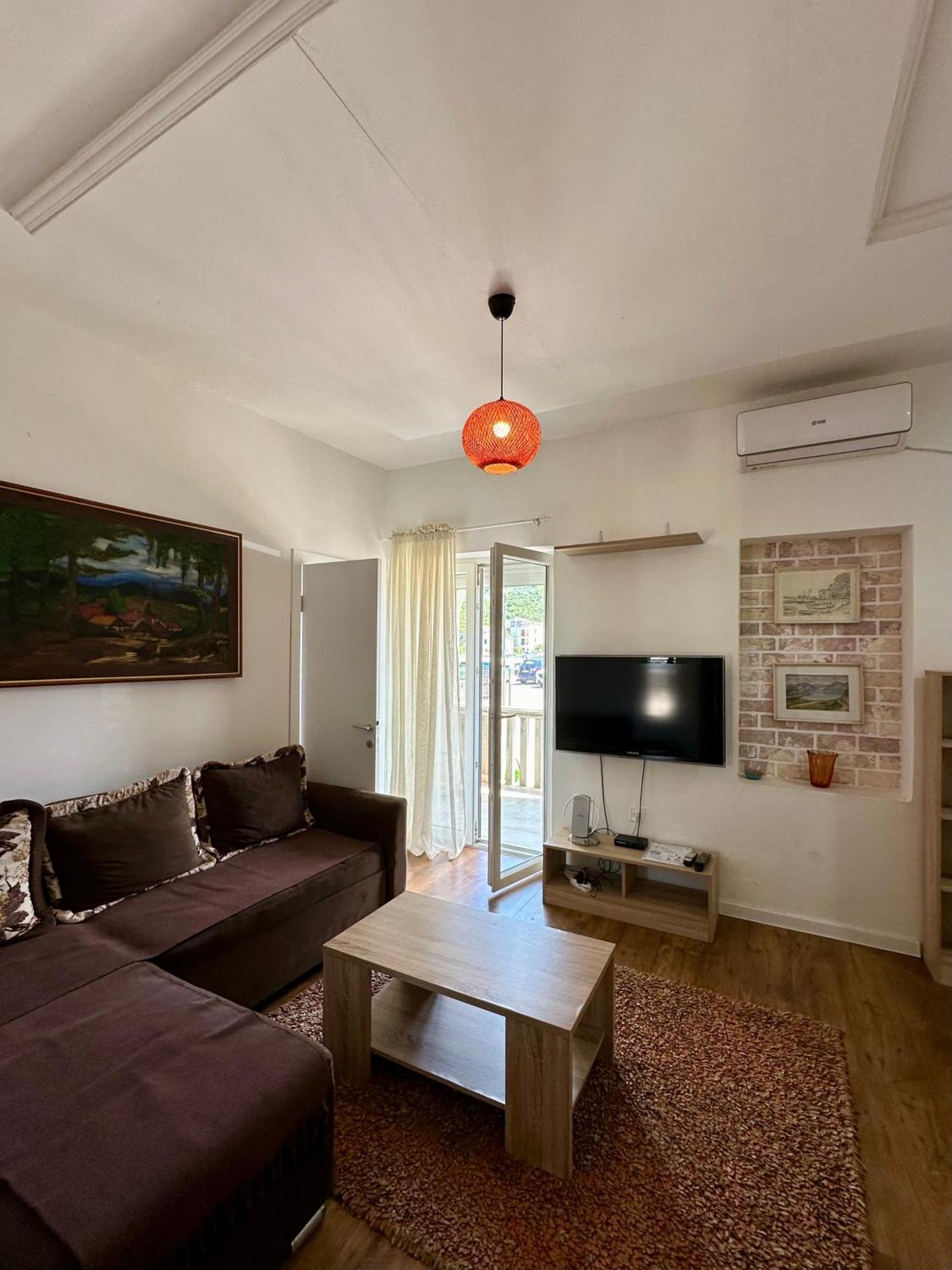 Villa Nela Tivat Bagian luar foto