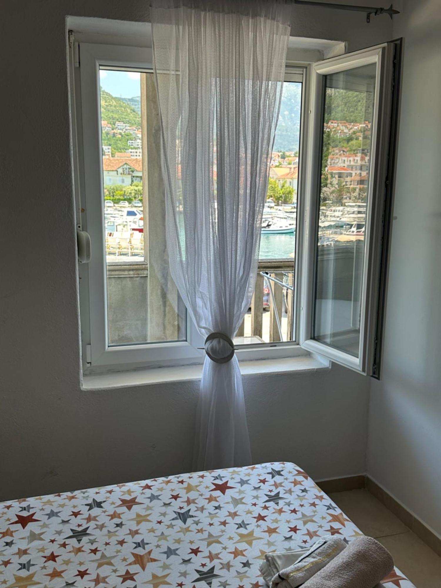 Villa Nela Tivat Bagian luar foto