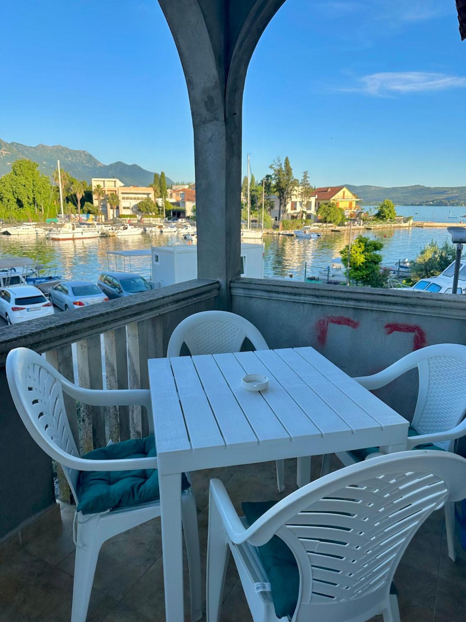 Villa Nela Tivat Bagian luar foto